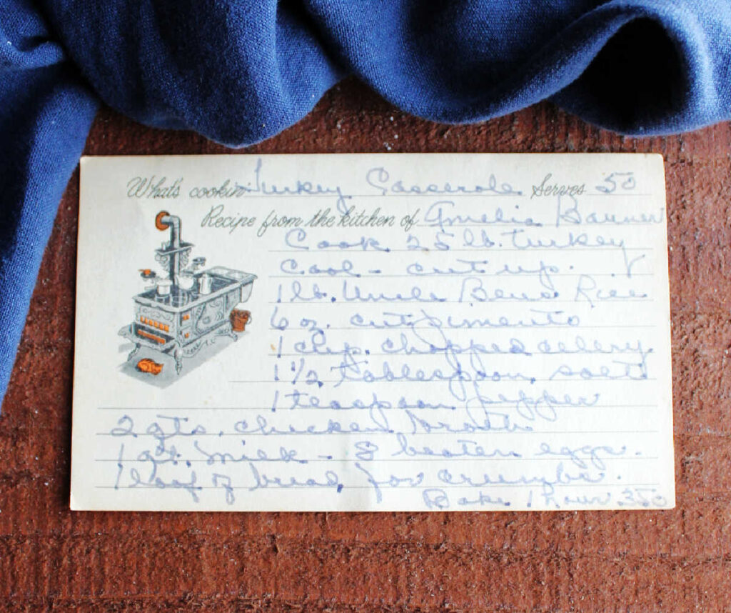 Hand written vintage recipe card for turkey casserole