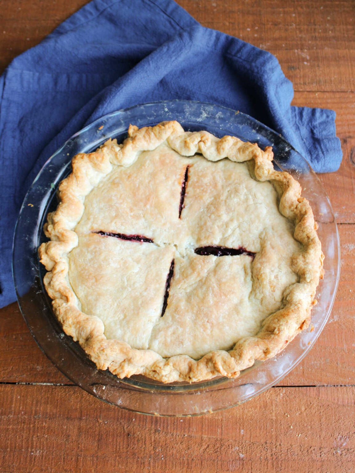Foolproof Pie Crust With An Egg - Cooking With Carlee