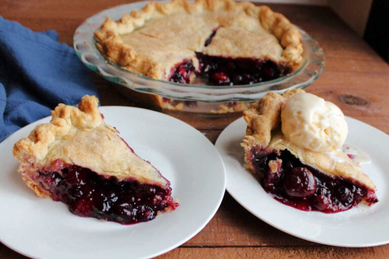 Foolproof Pie Crust With An Egg - Cooking With Carlee