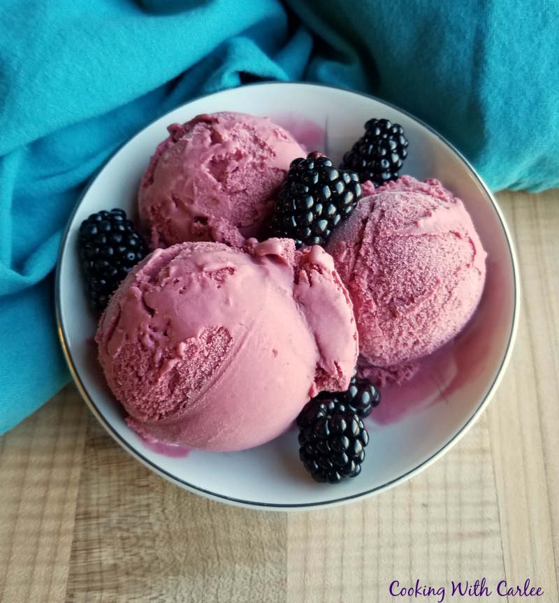 Turn those summer blackberries into something super creamy and delicious with this blackberry ice cream. You can use fresh or frozen berries, making it simple to make year round actually! The result is full of flavorful and such pretty color too! It may just become your new favorite summer treat!