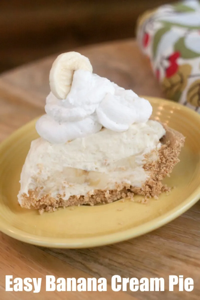 This super simple banana cream pie is perfect for a last minute dessert. It’s also a great quick and easy make ahead. There is no cooking involved, it only takes a few minutes to make and requires just a few simple ingredients!