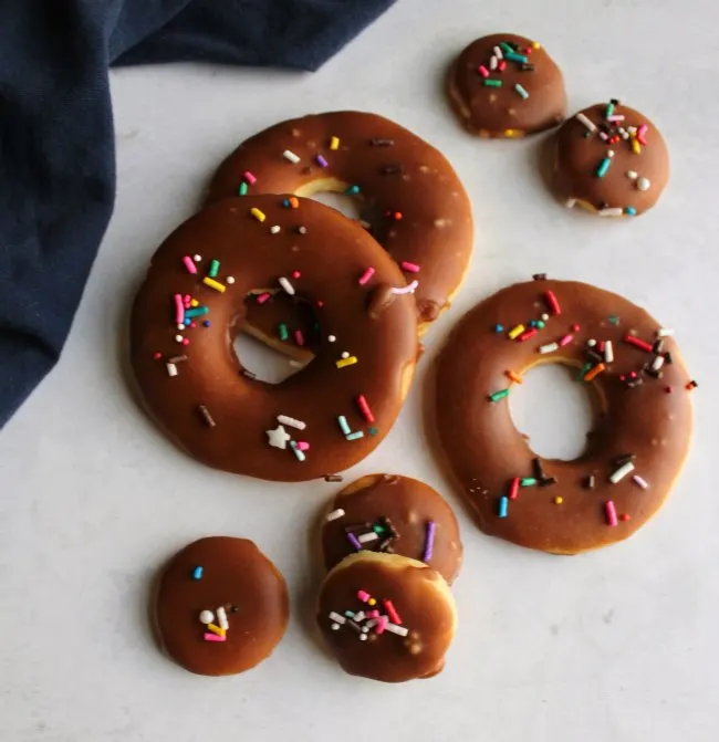 donut2Bsugar2Bcookies2Bwith2Bchocolate2Bicing