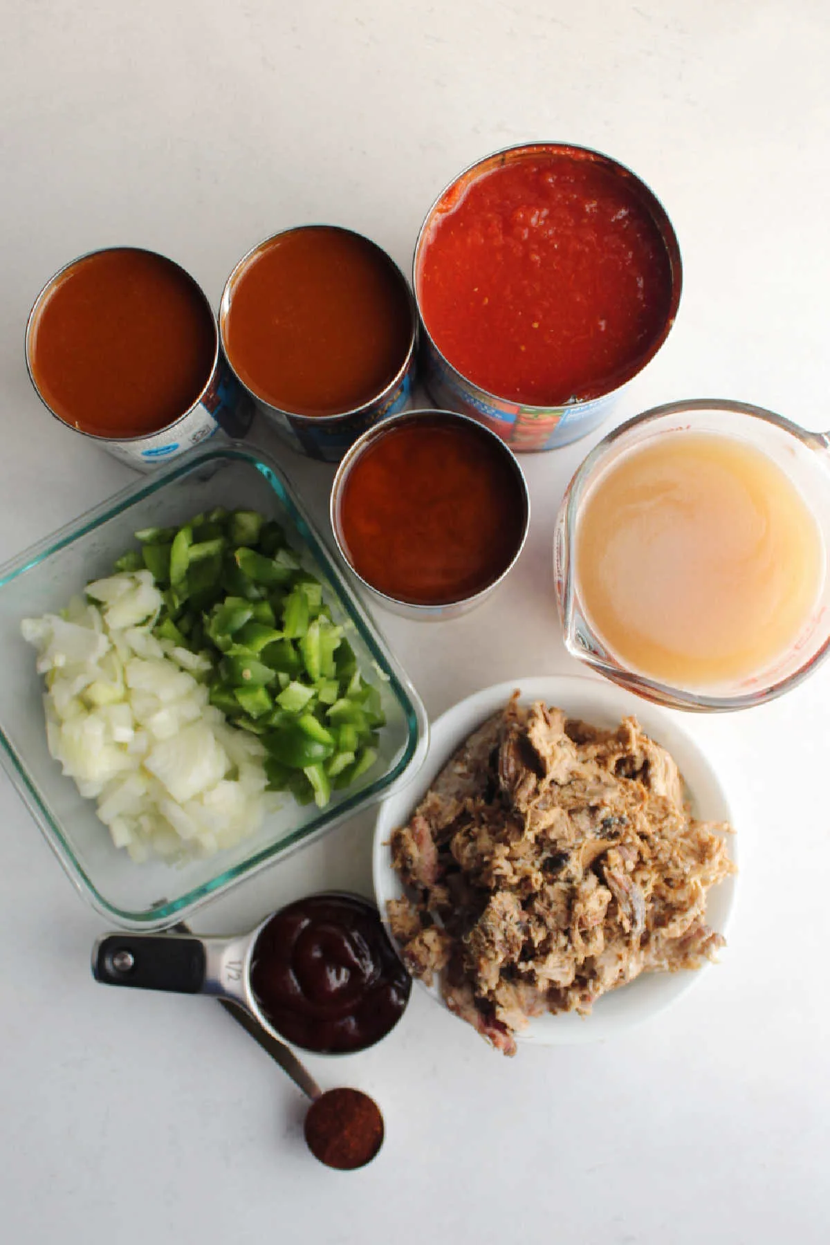 Ingredients for slow cooker pulled pork chili.