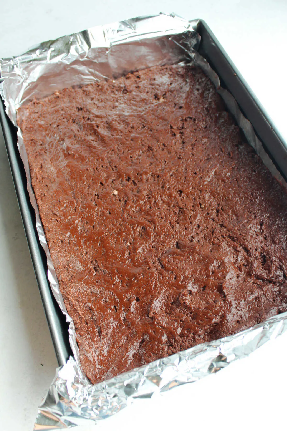 chocolate crust pressed into 9x13-inch pan.