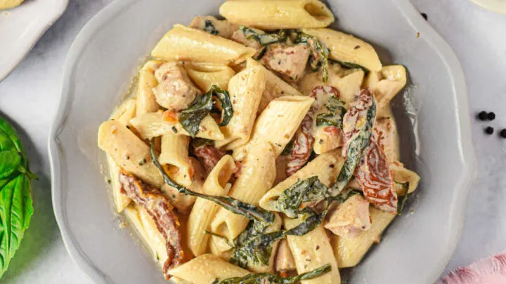 plate of tuscan chicken pasta